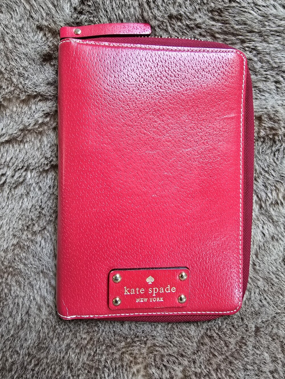 kate spade Leather Wellesley Personal Agenda Planner Cherry Red Zip Around RARE